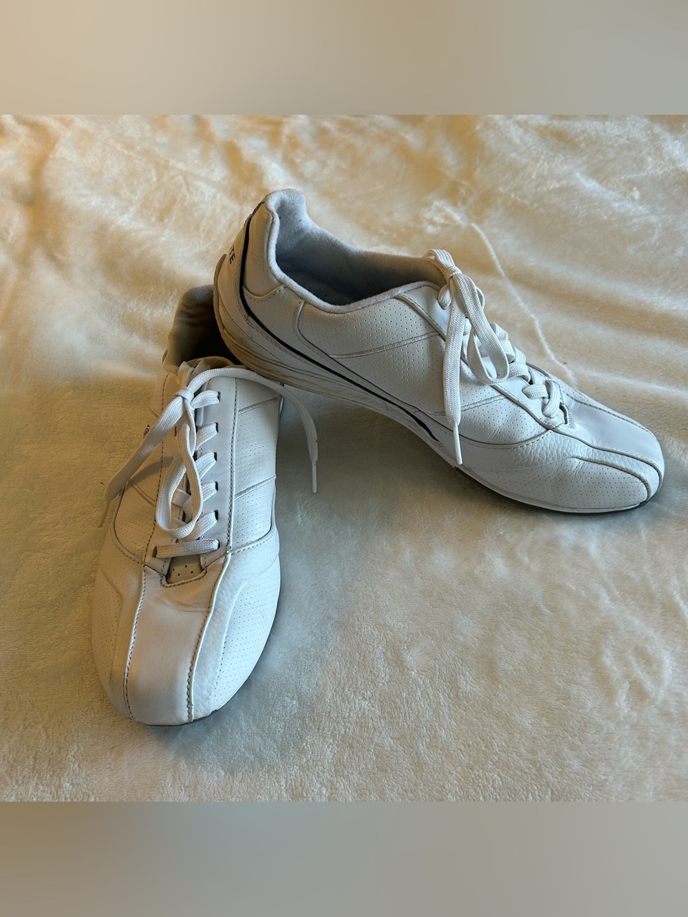 Lacoste Radium classic white leather sneakers embroidered logo size 8.5 preppy